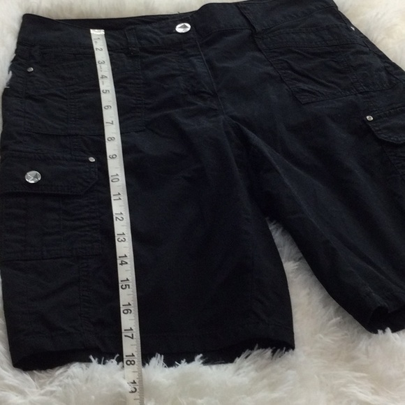 WHBM Rhinestone Embellished Bermuda Cargo Short Sz 6 - Picture 14 of 16